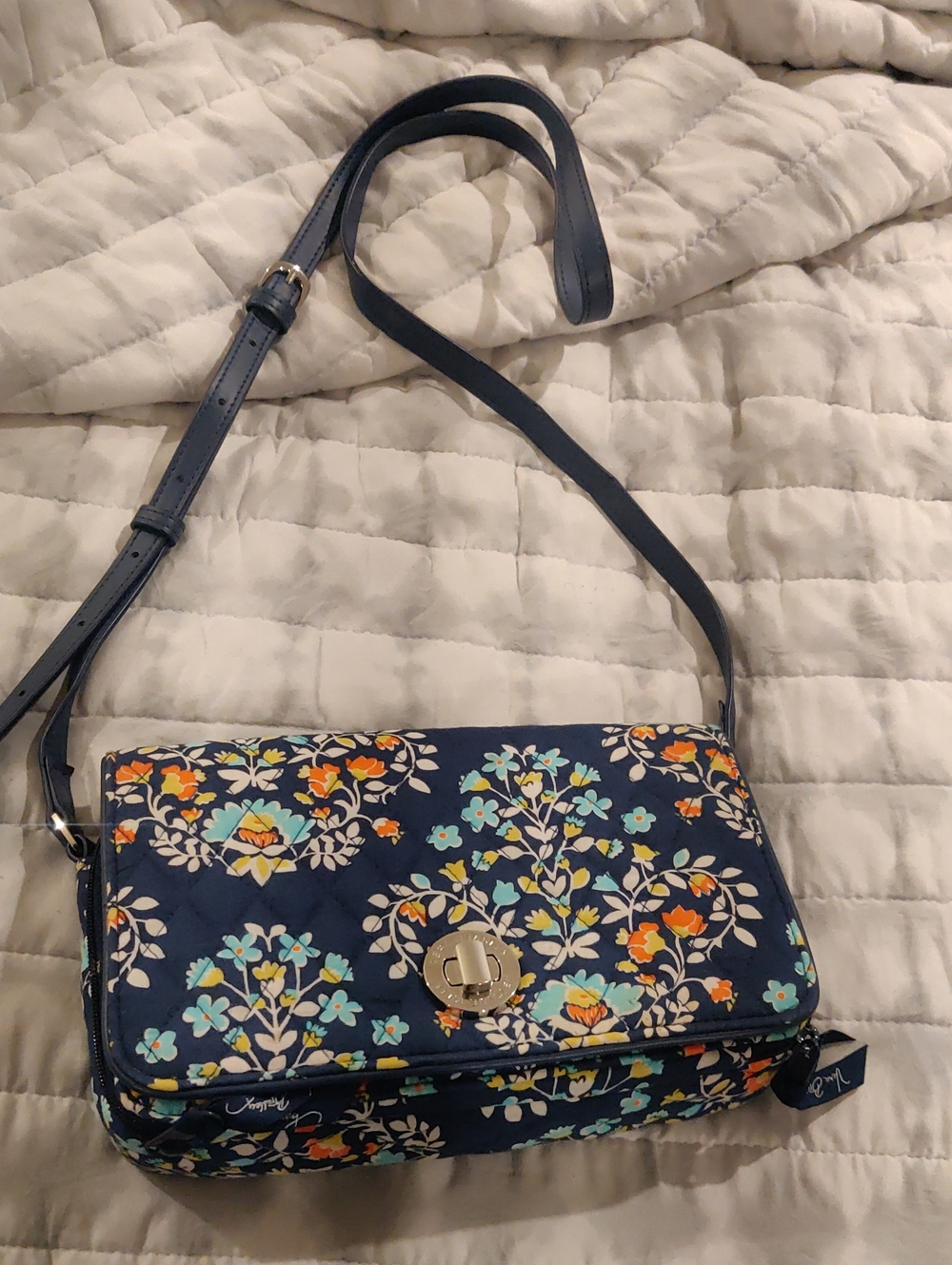 Vera Bradley Navy Chandelier-Floral Quilted Crossbody Vintage Retro Y2K Luxury